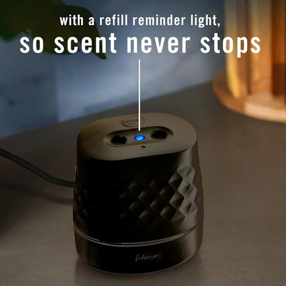 Febreze Black Plug-In Scent Diffuser - Picture 10 of 10